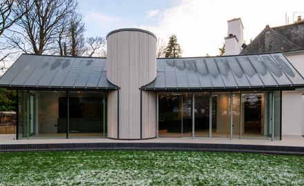 Curved sliding doors in Edinburgh
