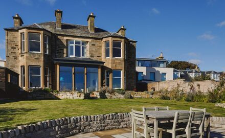 Glazing in Aberdeen - IQ Glass - The Deck House