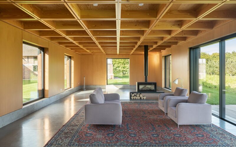 Slim sliding doors