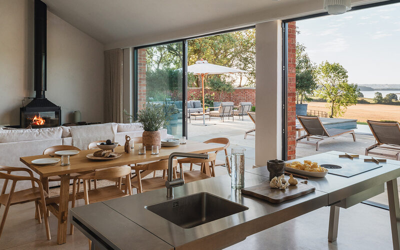 Sheepwash Barn - Barn conversion sliding doors in Rutland - IQ Glass