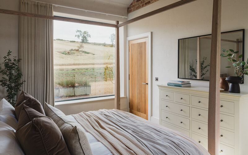 Sheepwash Barn - Barn conversion sliding doors in Rutland - IQ Glass