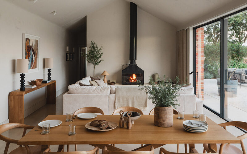 Sheepwash Barn - Barn conversion sliding doors in Rutland - IQ Glass