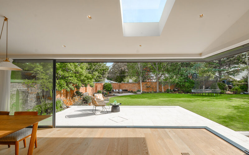 Open corner sliding doors in Cheltenham - IQ Glass - College Lawn