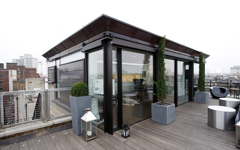 Sliding doors to rooftop extension in London - IQ Glass - Hallam Street