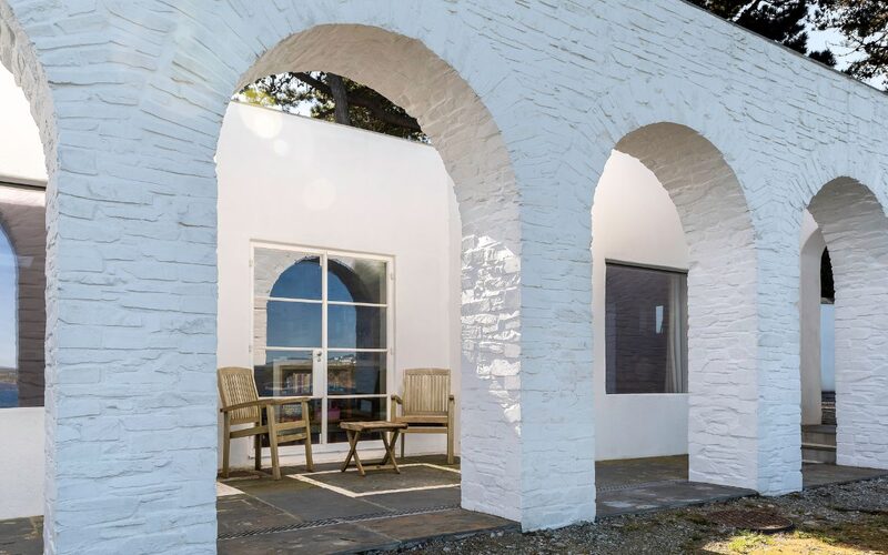 Chapel Point House - IQ Glass - Steel Doors in Cornwall