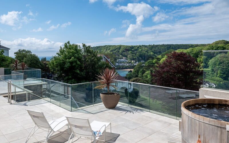 Marine grade glazing in Salcombe - Topwood - IQ Glass