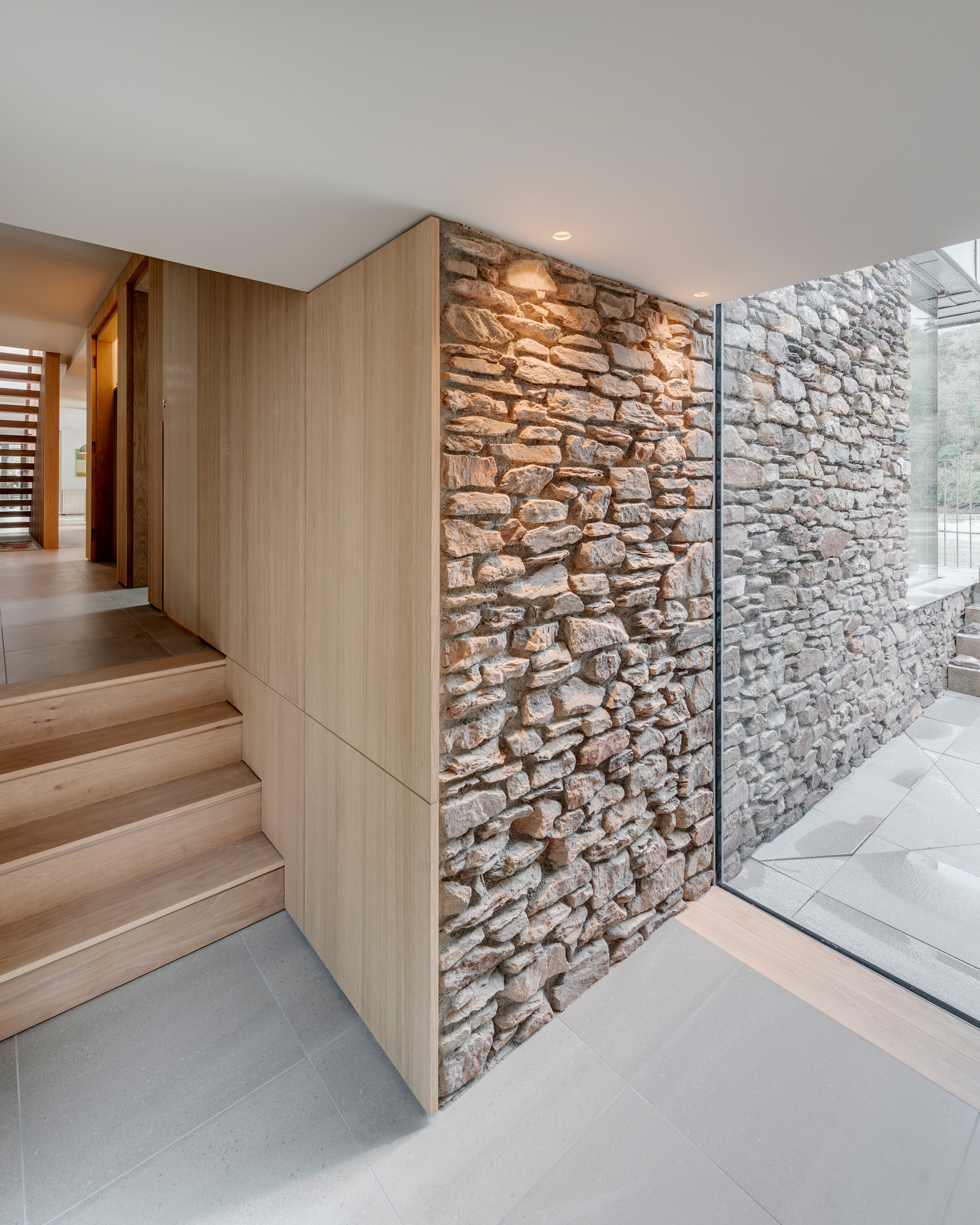 How Thermal Breaks Work in Architectural Glazing - IQ Glass