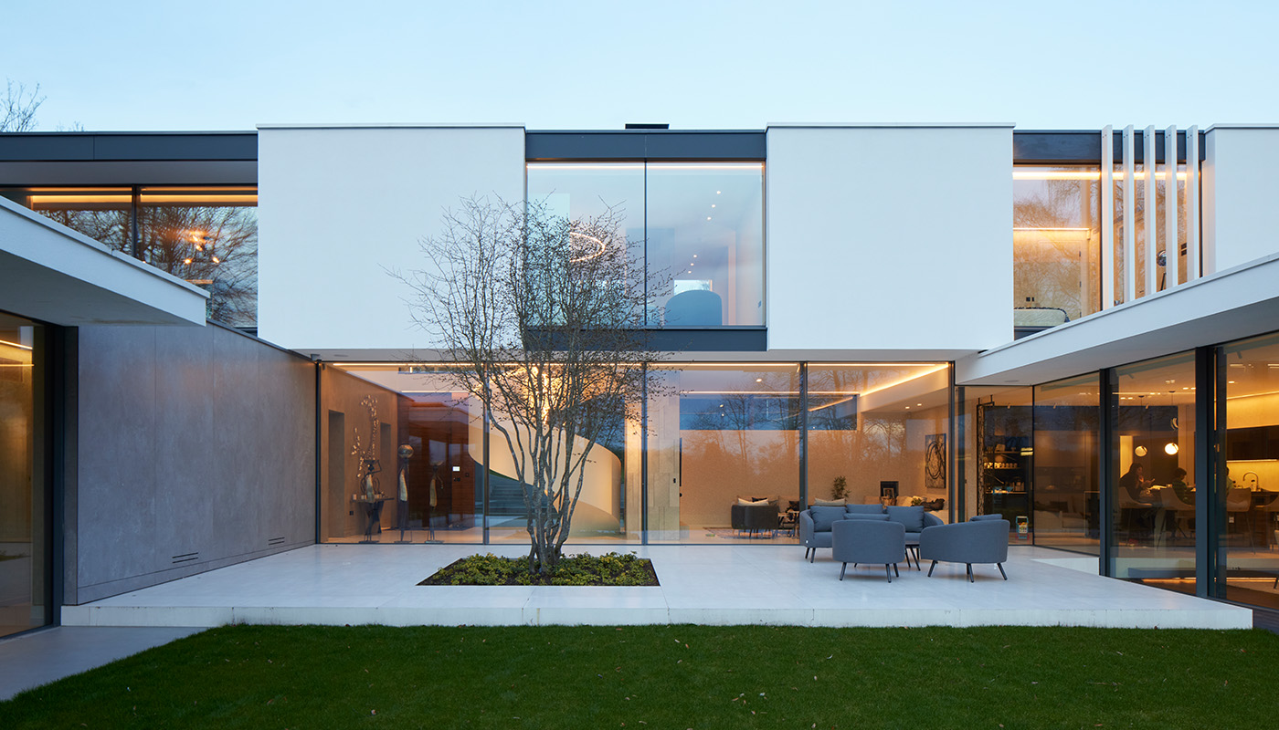 How Thermal Breaks Work in Architectural Glazing - IQ Glass - Orchard House Radlett
