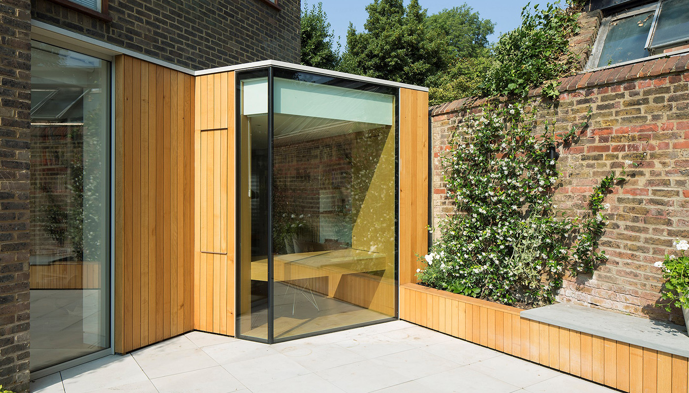 Nickel sulphide inclusion - Belsize Lane - IQ Glass